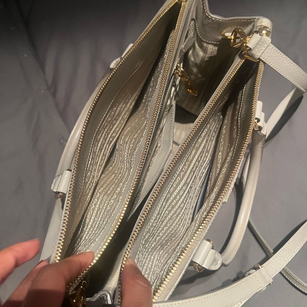 Prada Tote. Authentic. Grey/Bone. Excellent Condi… - image 6